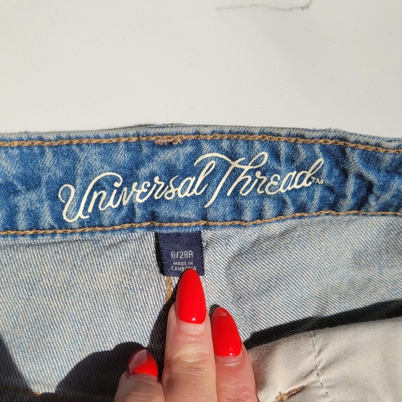 Universal Thread Jean Shorts - Picture 4 of 4